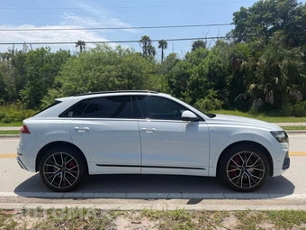 2019 Audi Q8 Prestige - miniatura 7