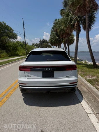 2019 Audi Q8 Prestige - miniatura 8