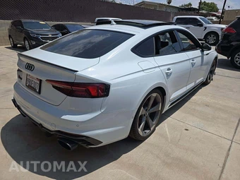 2019 Audi RS 5 Sportback Hatchback - miniatura 3