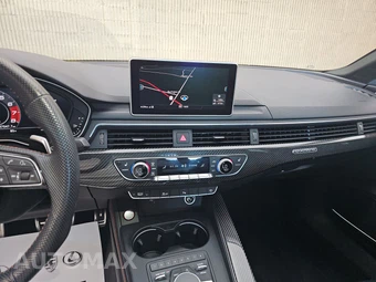 2019 Audi RS 5 Sportback Hatchback – miniatura 11