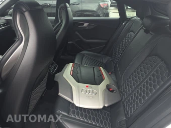 2019 Audi RS 5 Sportback Hatchback - miniatura 13