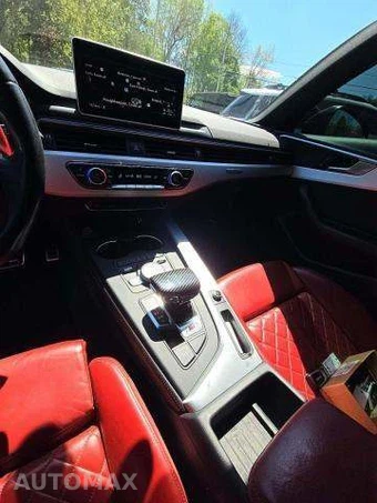 2019 Audi S4 Premium Plus – miniatura 10