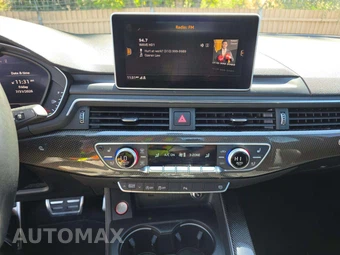 2019 Audi S4 Prestige – miniatura 10