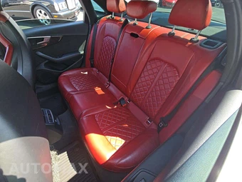 2019 Audi S4 Progressiv – miniatura 10