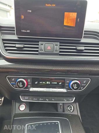 2019 Audi SQ5 Prestige - miniatura 10