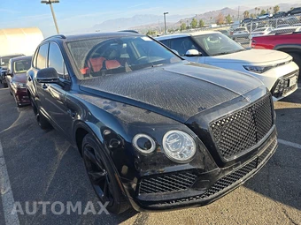 2019 Bentley Bentayga V8 - miniatura 3