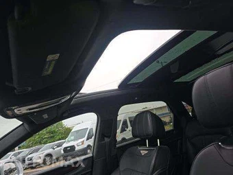 2019 Bentley Bentayga V8 - miniatura 11