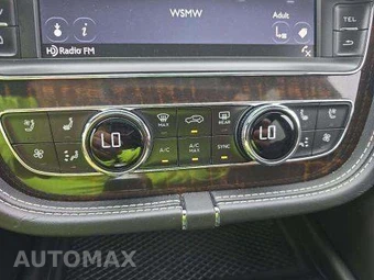 2019 Bentley Bentayga V8 - miniatura 25