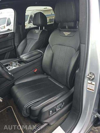 2019 Bentley Bentayga V8 - miniatura 6