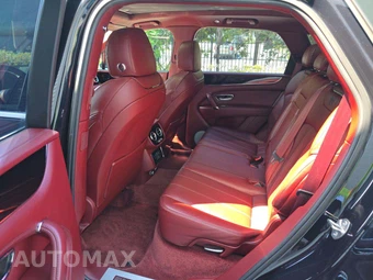 2019 Bentley Bentayga V8 - miniatura 13
