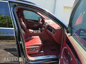 2019 Bentley Bentayga V8 - miniatura 18