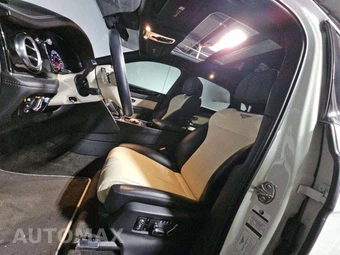 2019 Bentley Bentayga V8 - miniatura 6