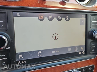 2019 Bentley Bentayga V8 - miniatura 12