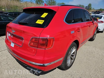 2019 Bentley Bentayga V8 - miniatura 4