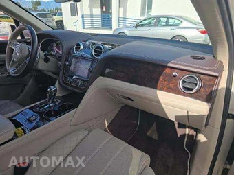 2019 Bentley Bentayga V8 - miniatura 19