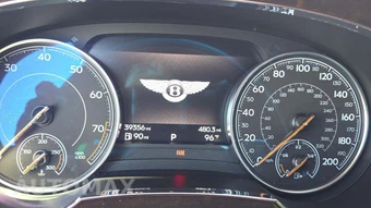 2019 Bentley Bentayga V8 - miniatura 17