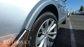 2019 Bentley Bentayga V8 - miniatura 34