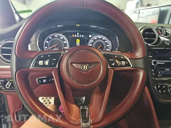 2019 Bentley Bentayga V8 - miniatura 11