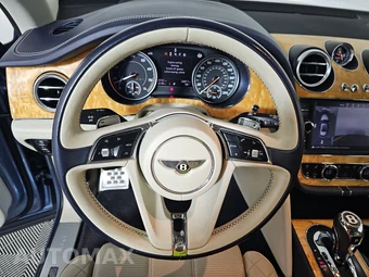 2019 Bentley Bentayga V8 - miniatura 10