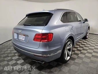 2019 Bentley Bentayga V8 - miniatura 4