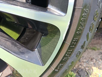 2019 Bentley Bentayga V8 - miniatura 21