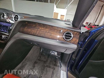 2019 Bentley Bentayga V8 - miniatura 19