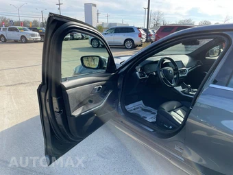 2019 BMW 3 Series Sedan 330i - miniatura 11