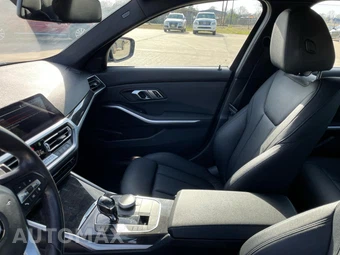 2019 BMW 3 Series Sedan 330i - miniatura 13