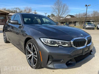 2019 BMW 3 Series Sedan 330i - miniatura 3