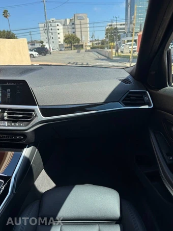 2019 BMW 3 Series Sedan 330i - miniatura 23