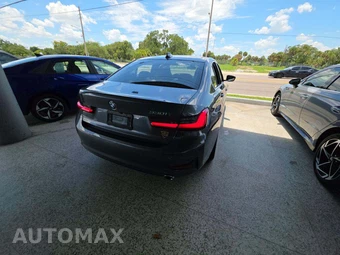 2019 BMW 3 Series Sedan 330i - miniatura 3