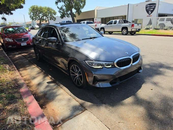 2019 BMW 3 Series Sedan 330i - miniatura 4
