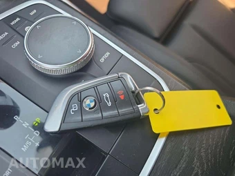 2019 BMW 3 Series Sedan 330i - miniatura 8