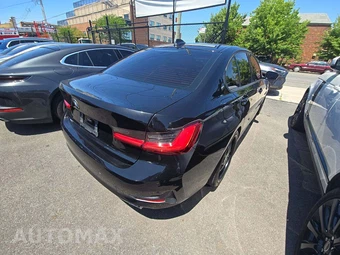 2019 BMW 3 Series Sedan 330i - miniatura 3