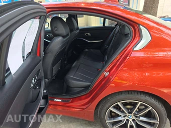 2019 BMW 3 Series Sedan 330i - miniatura 10