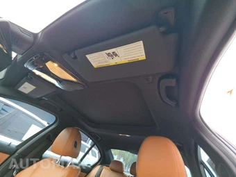 2019 BMW 3 Series Sedan 330i xDrive M SPORT LINE - miniatura 11