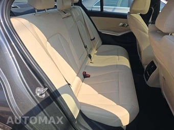 2019 BMW 3 Series Sedan 330i xDrive SPORT LINE - miniatura 16