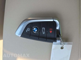 2019 BMW 3 Series Sedan 330i xDrive SPORT LINE - miniatura 8