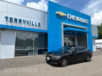 2019 BMW 3 Series Sedan 330i xDrive - miniatura 4