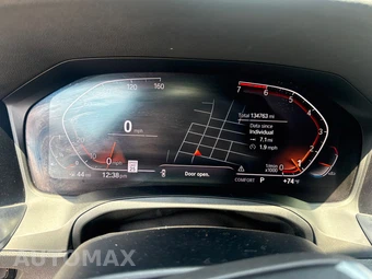 2019 BMW 3 Series Sedan 330i xDrive - miniatura 11