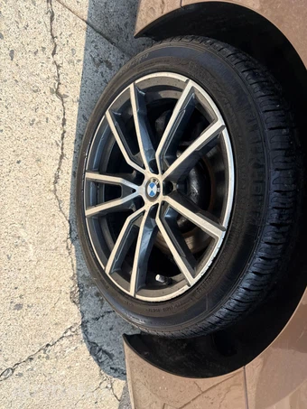 2019 BMW 3 Series Sedan 330i xDrive - miniatura 7