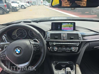 2019 BMW 3 Series Sports Wagon 330i xDrive - miniatura 10