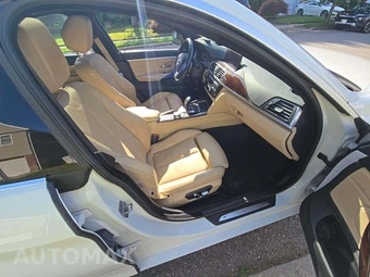 2019 BMW 4 Series Gran Coupe 430i xDrive Sedan - miniatura 18