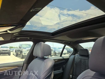 2019 BMW 5 Series Sedan 530i LUXURY LINE - miniatura 18