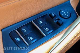 2019 BMW 5 Series Sedan 530i M SPORT LINE - miniatura 33