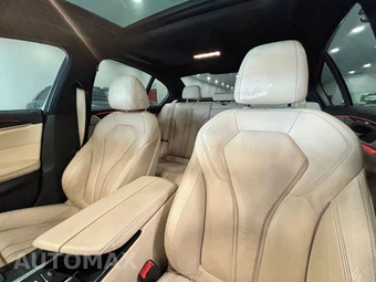 2019 BMW 5 Series Sedan 530i SPORT LINE - miniatura 11