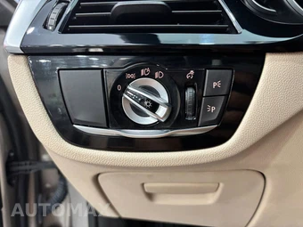 2019 BMW 5 Series Sedan 530i SPORT LINE - miniatura 34