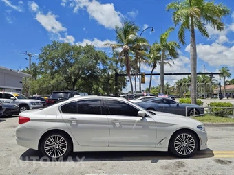 2019 BMW 5 Series Sedan 530i SPORT LINE - miniatura 10