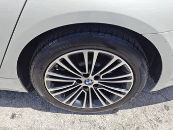 2019 BMW 5 Series Sedan 530i SPORT LINE - miniatura 20