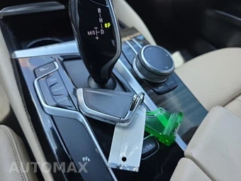 2019 BMW 5 Series Sedan 530i SPORT LINE - miniatura 22